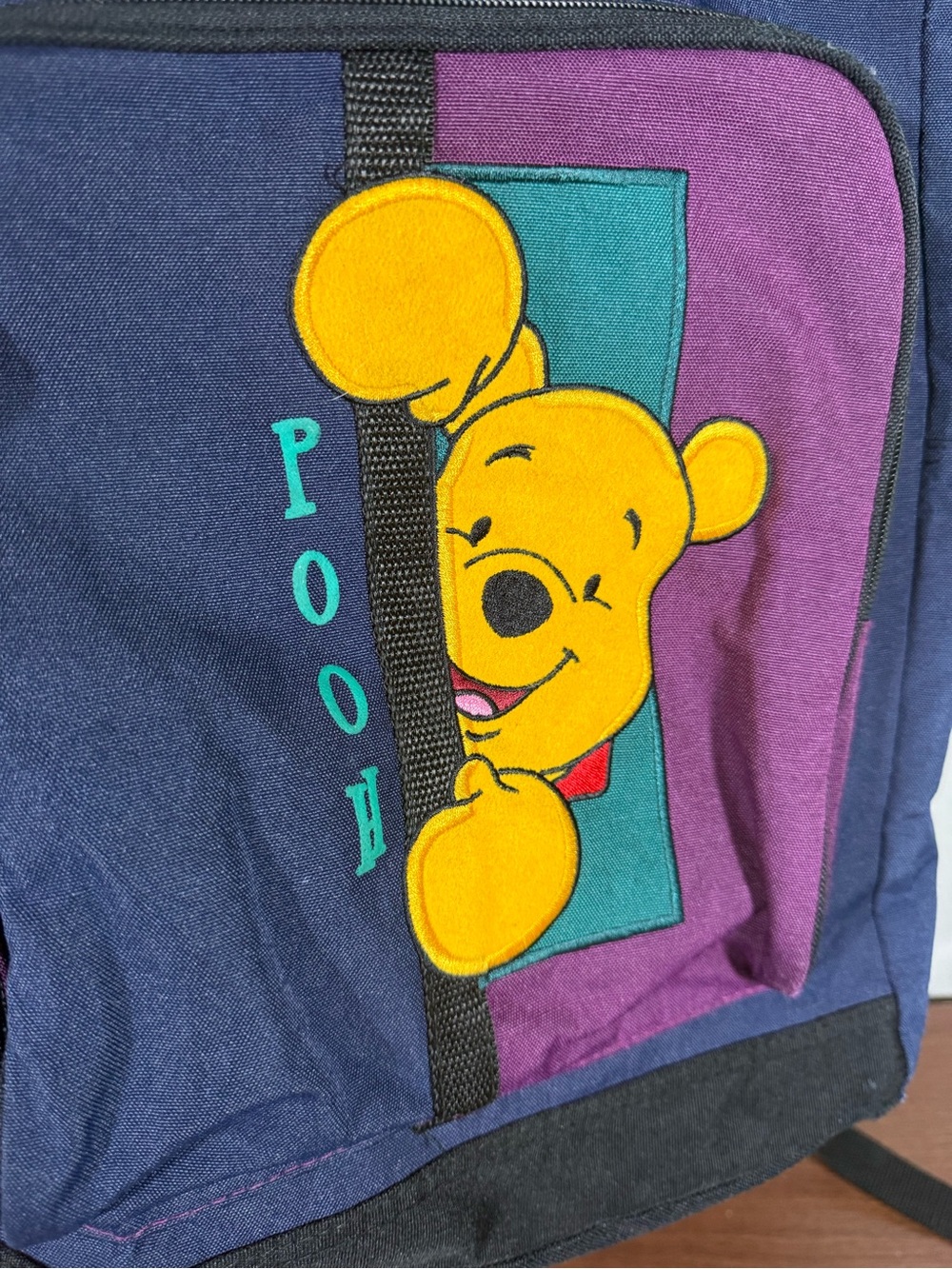 90’s Vintage Winnie The Pooh Backpack - Picture 4 of 9